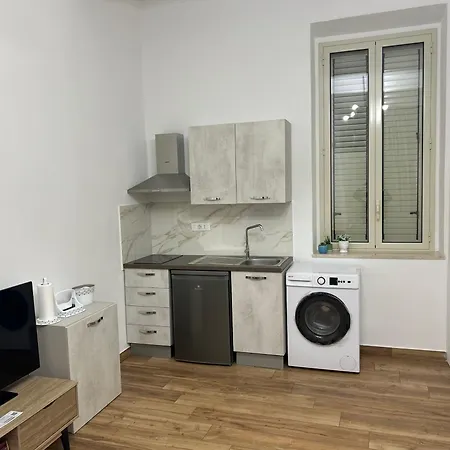 La Perla Sul Cortile Συρακούσες